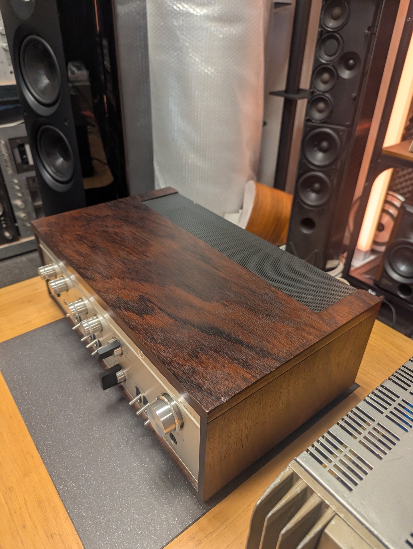 Luxman SQ-507x versterker