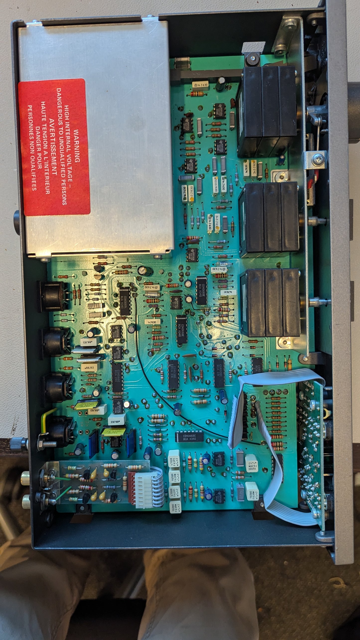 Quad 405-2 eindversterker & Quad 34 voorversterker