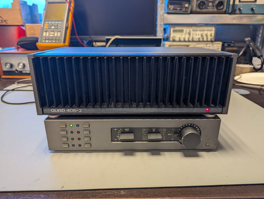 Quad 405-2 eindversterker & Quad 34 voorversterker