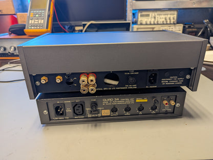 Quad 405-2 eindversterker & Quad 34 voorversterker