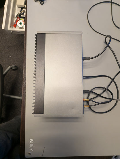 Quad 405-2 eindversterker & Quad 34 voorversterker